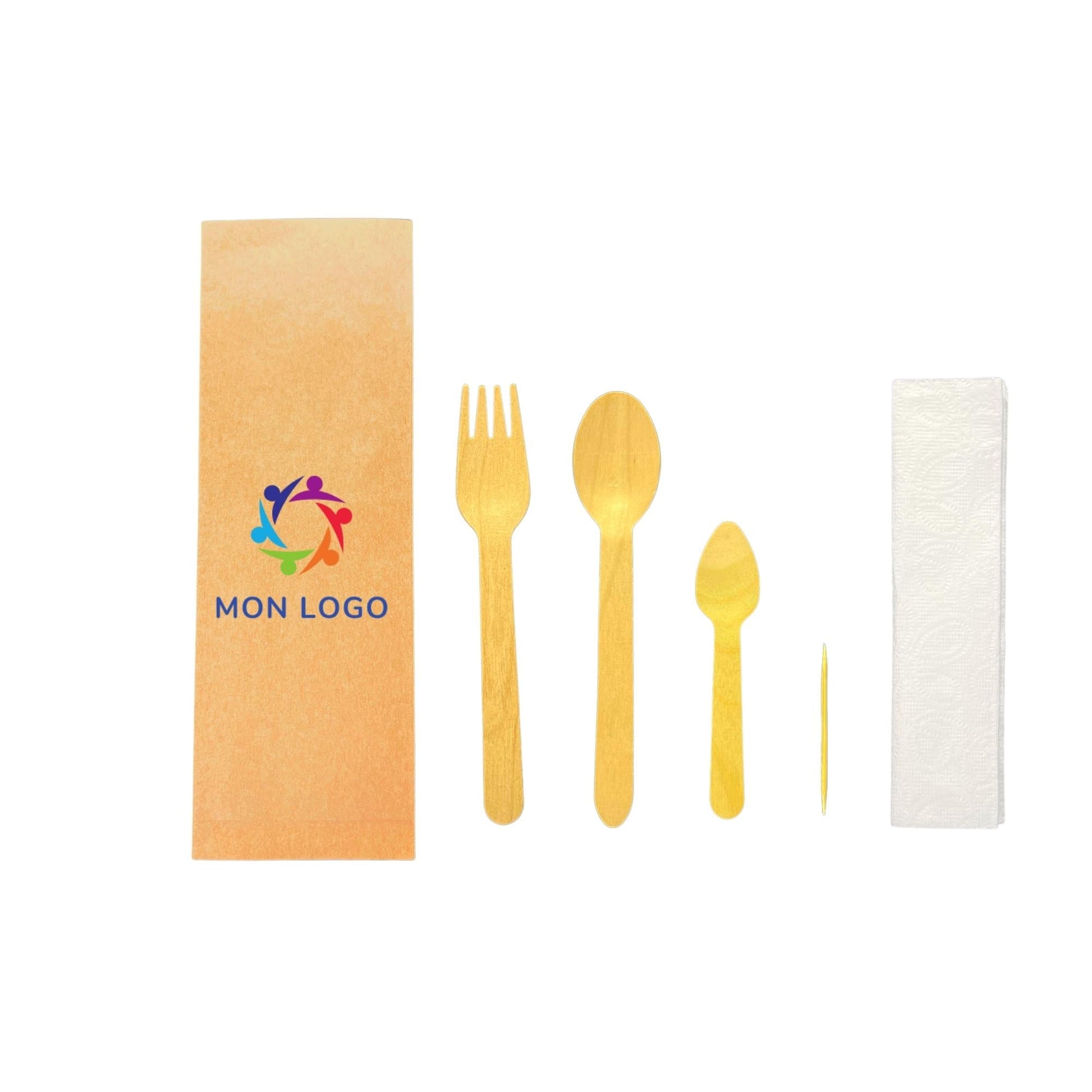 Kit couverts bois personnalisé avec fourchette, cuillère, mini cuillère, cure-dents et serviette en papier dans pochette kraft.