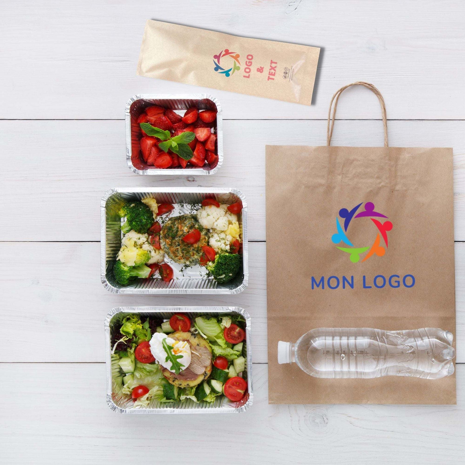 Kit couverts bambou personnalisé avec serviette en papier, écologique et compostable.