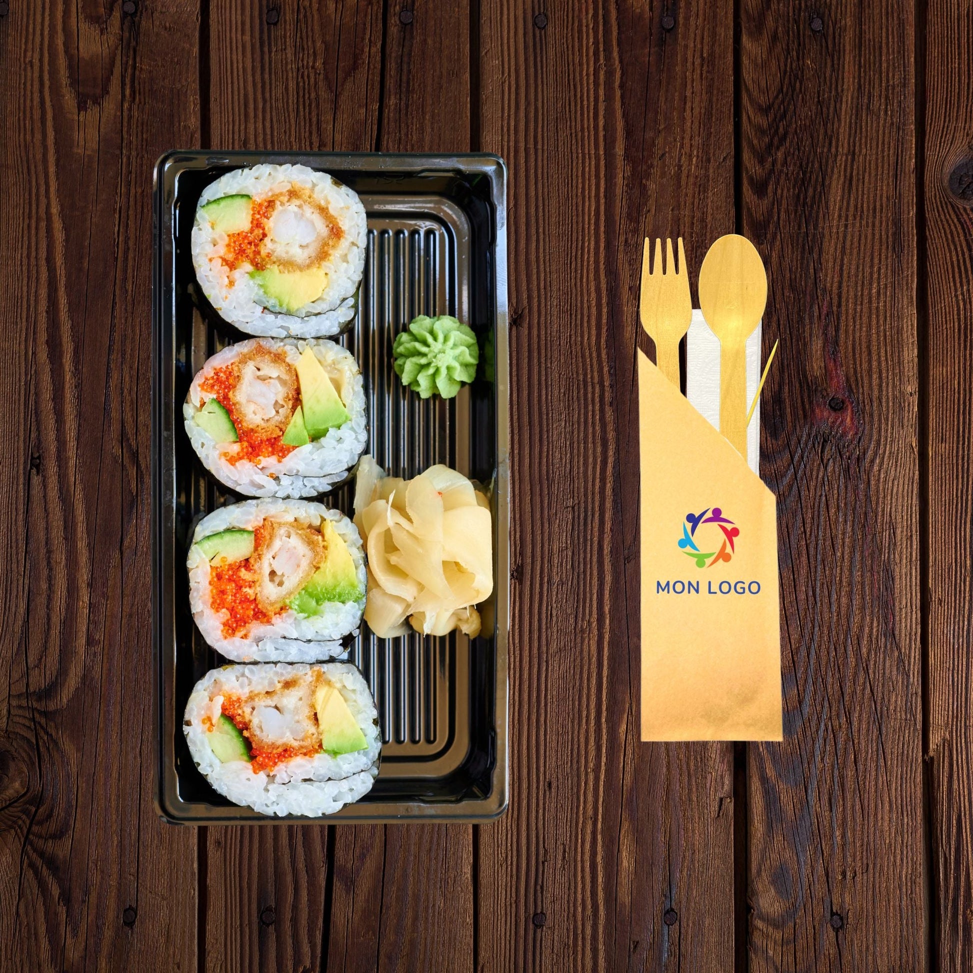 Kit couverts bois personnalisé avec cuillère, fourchette et serviette, écologique et compostable.